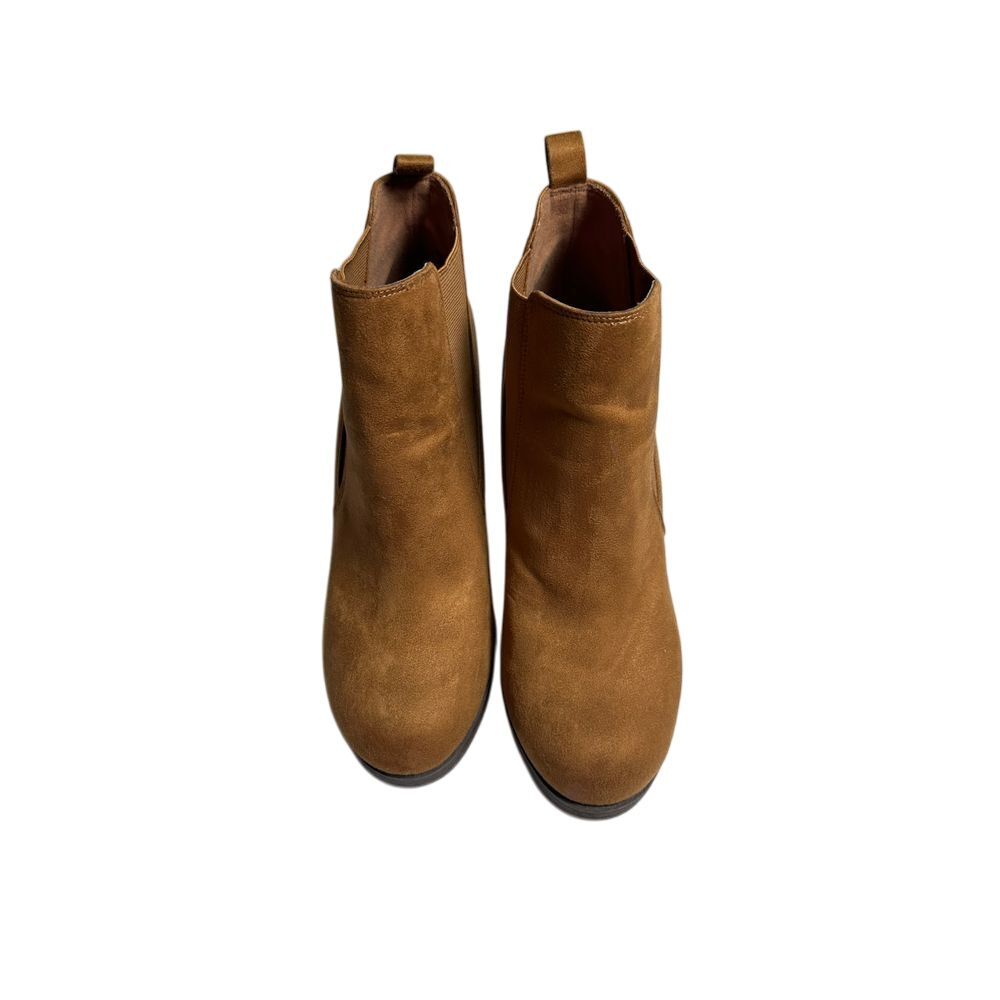 American eagle Classic Suede Chelsea Ankle Boots with Block Heel size 9.5 Brown